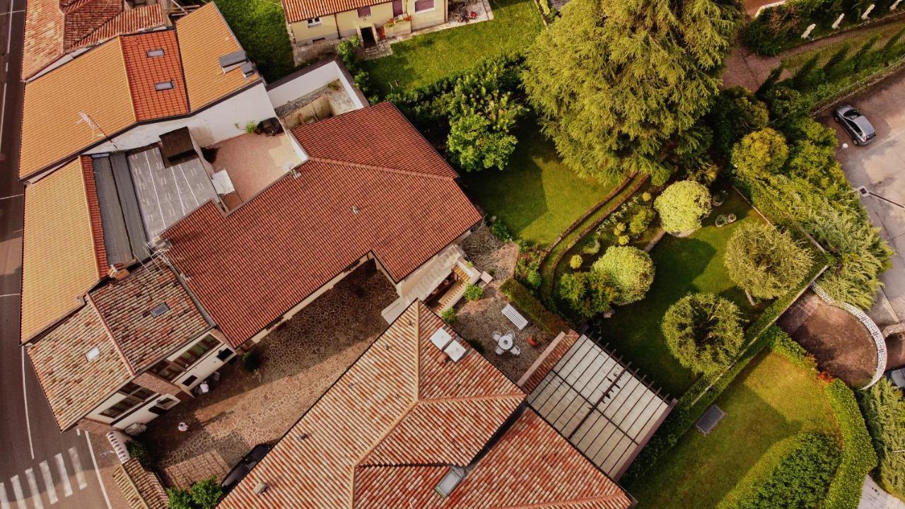 Bed and Breakfast Ad Sidera Pastrengo Exterior foto